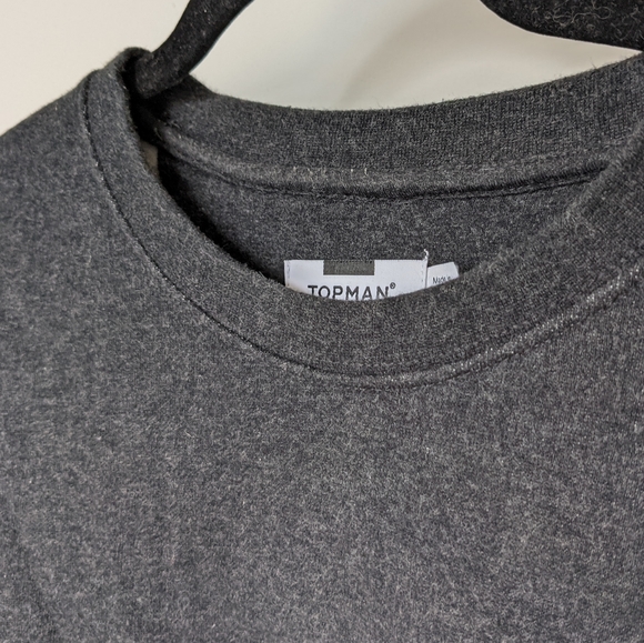 Dark grey, crewneck sweater - Picture 2 of 2